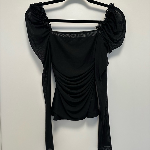 Mesh Puff Sleeve Going Out Top - Picture 2 of 3